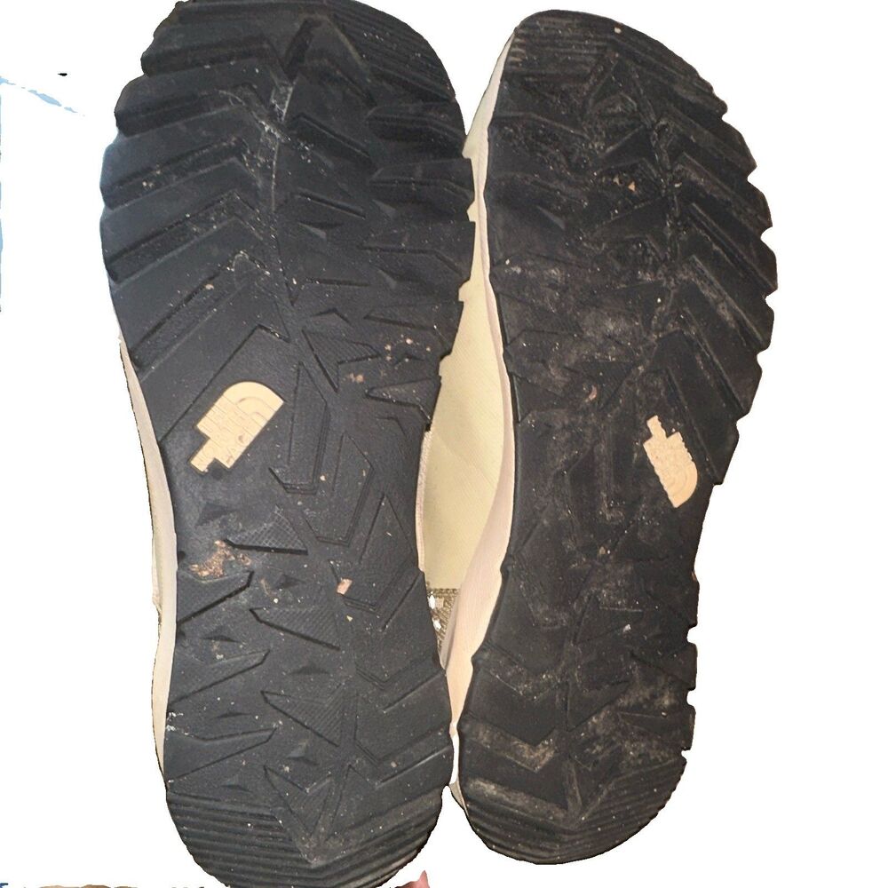 The North Face Women’s Insulated Snow Boots Faux Fur Beige Drawcord Size 10 - Picture 3 of 10